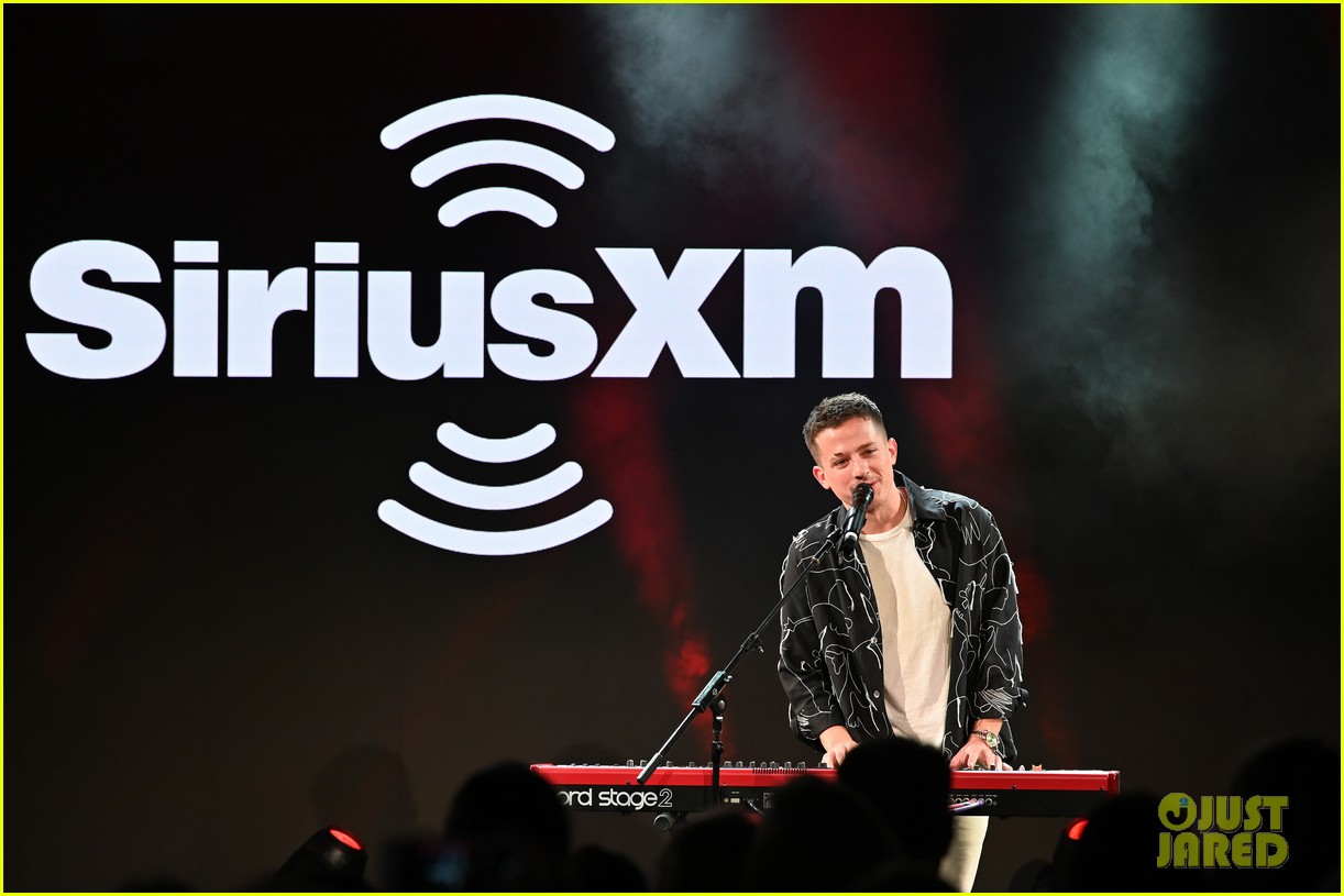 charlie puth jenny mccarthy sirius dial up event 09