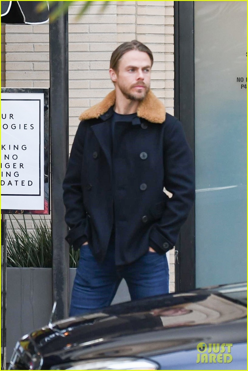 derek hough jokes about getting appendix removed 02