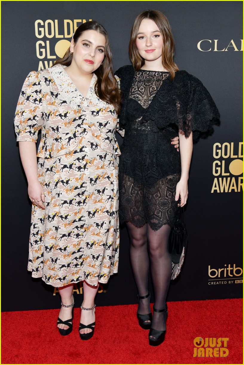 joey king florence pugh kaitlyn dever hfpa party 16