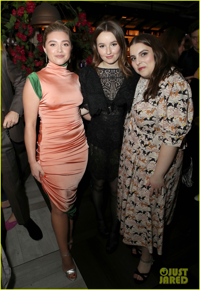 joey king florence pugh kaitlyn dever hfpa party 22
