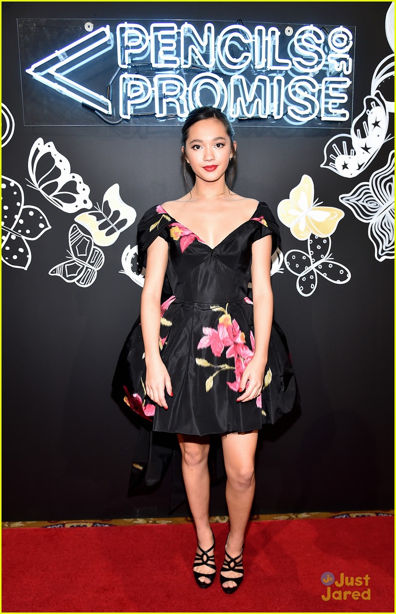 lily chee pencils promise nyc gala 02