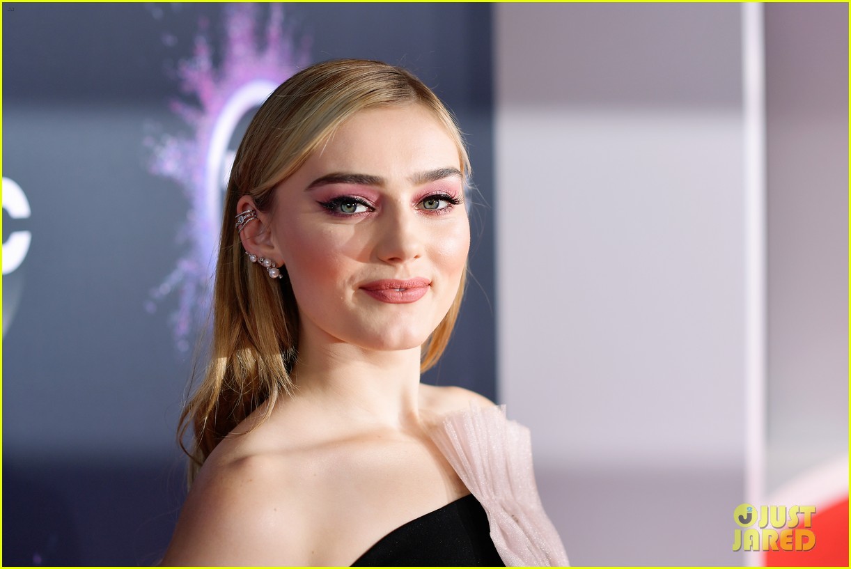 meg donnelly asher angel alyson stoner show their style at american music awards 07