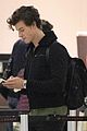 shawn mendes at the airport 02