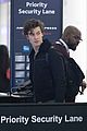 shawn mendes at the airport 04