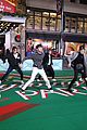 nct 127 get in final rehearsals for macys thanksgiving day parade 07