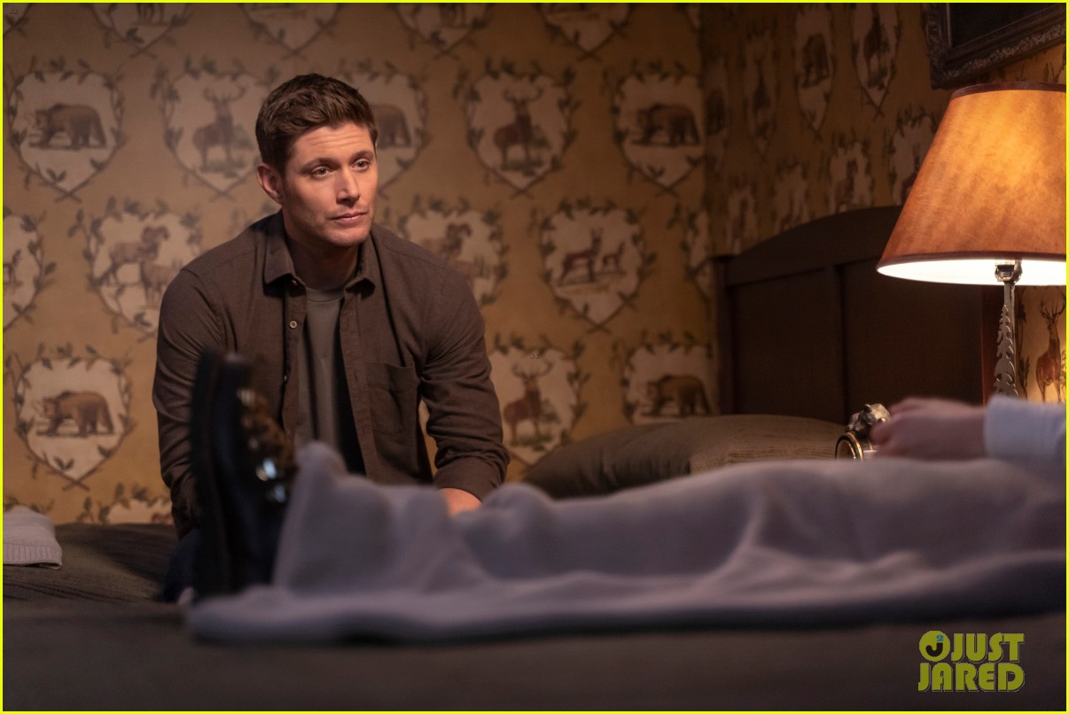 sam deans case takes a turn on tonights new supernatural 06