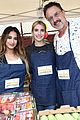 ally brooke emma roberts hannah zeile help provide lunch produce to families 06