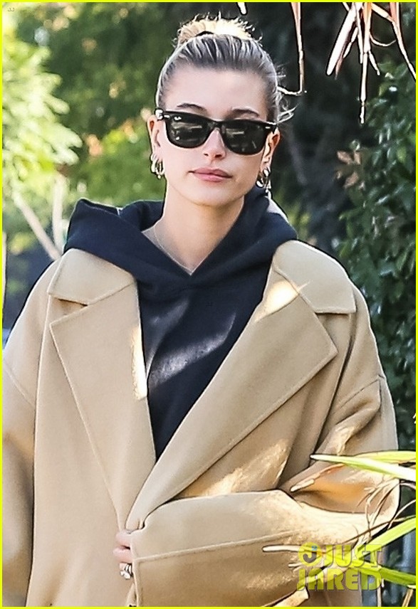 justin hailey bieber step out separately in la 05