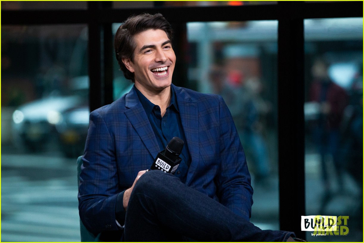 brandon routh reveals how he was asked to be superman in crisis 02