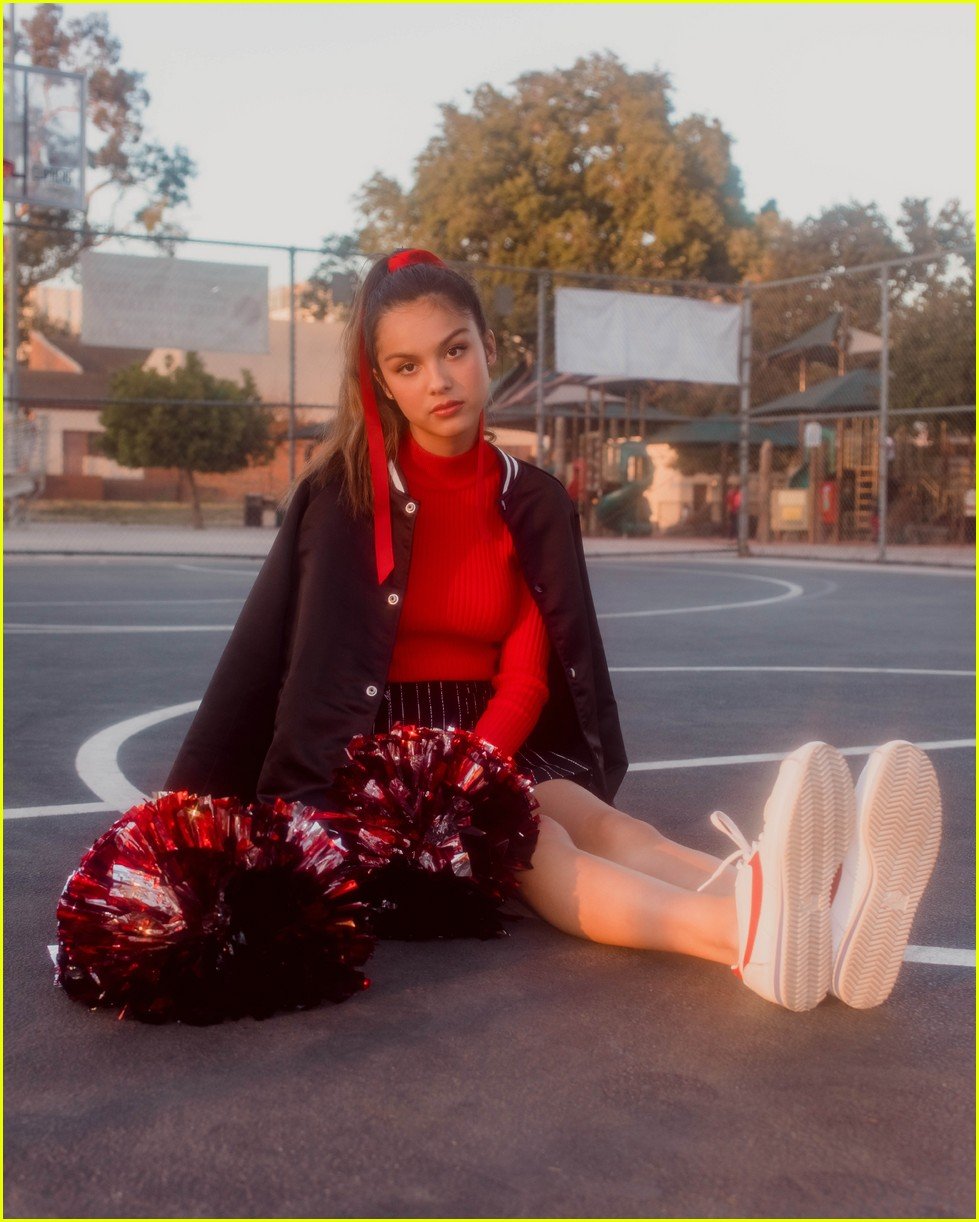 olivia rodrigo dishes on what its been like working for disney 05