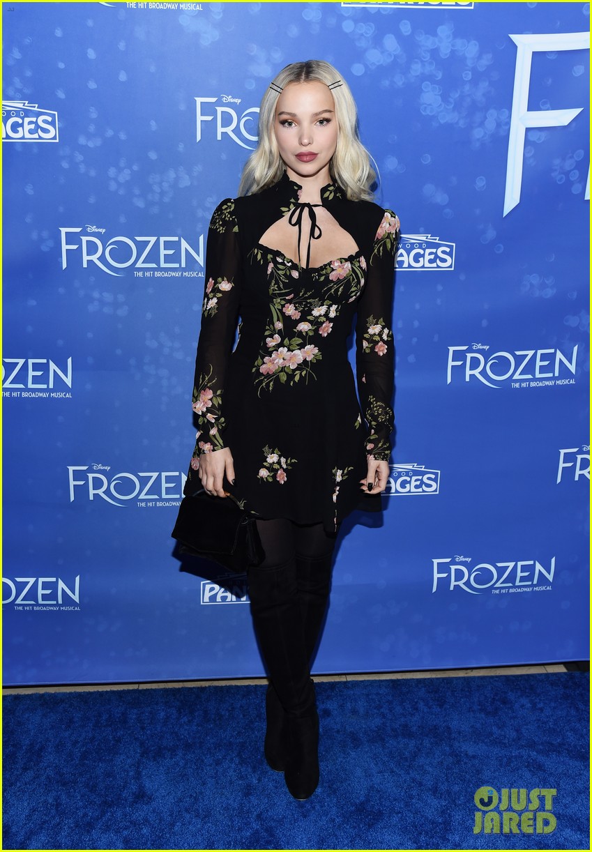 dove cameron frozen play opening night 01