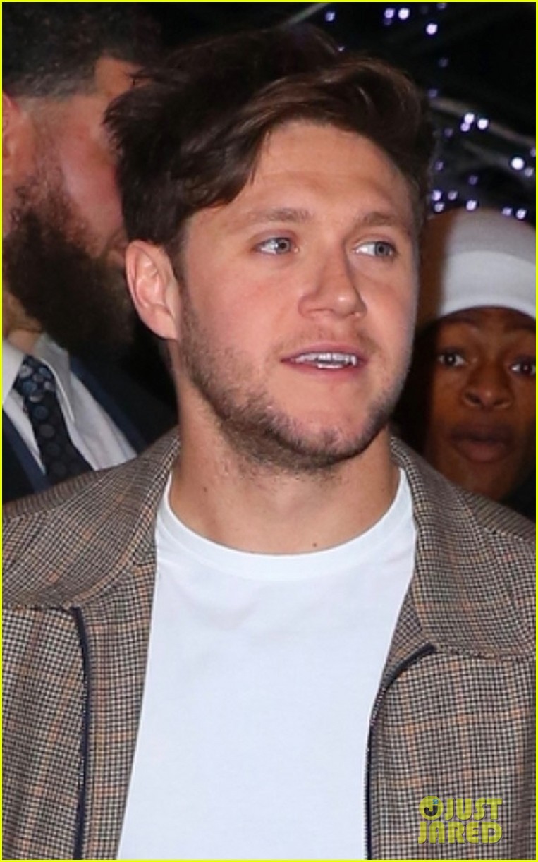 niall horan steps out for snl after party after performing 03