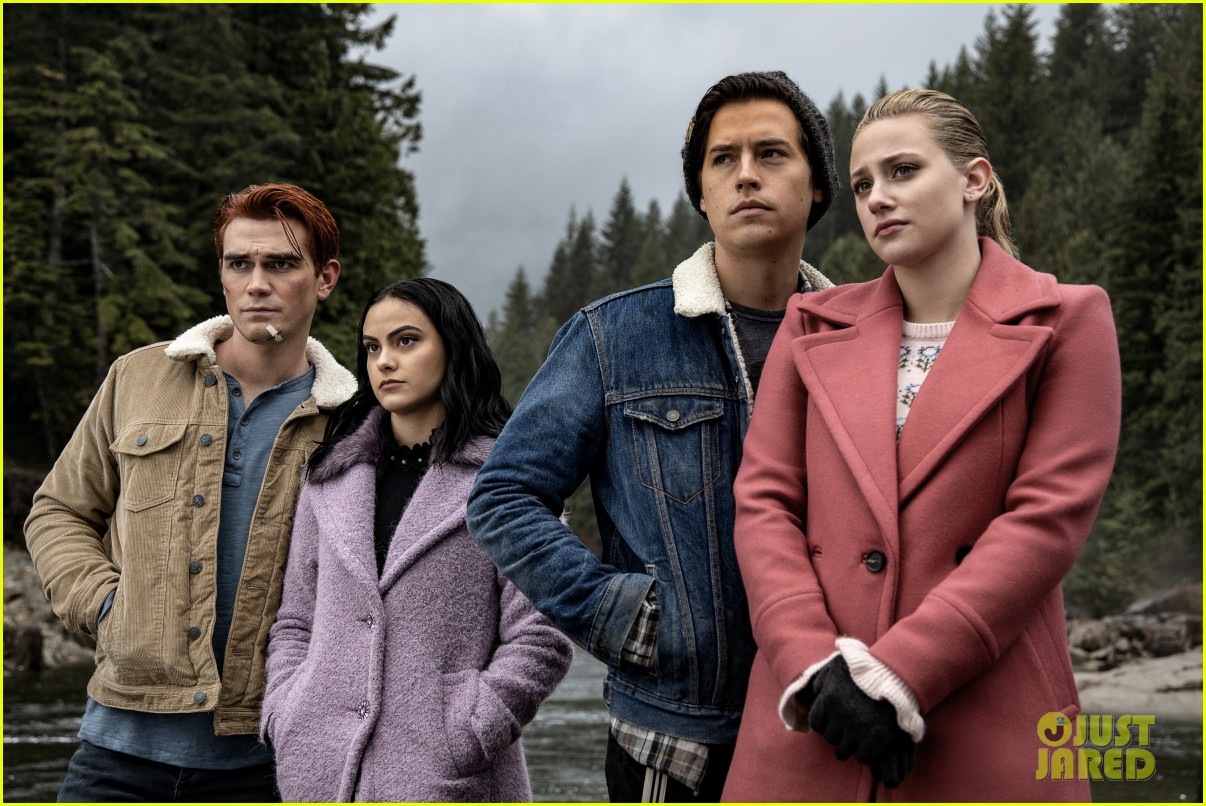 camila mendes puts on quite the show in riverdale mid season finale 02