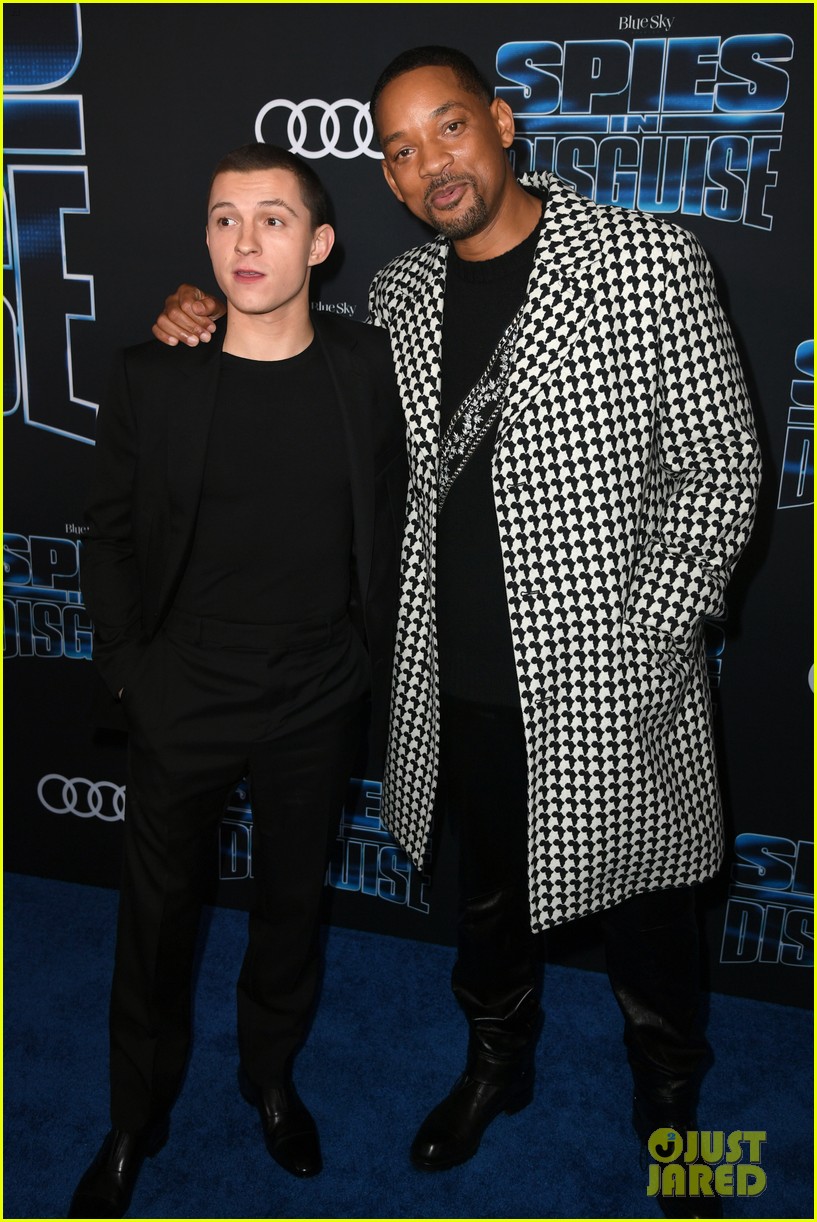 tom holland will smith spies disguise premiere 29