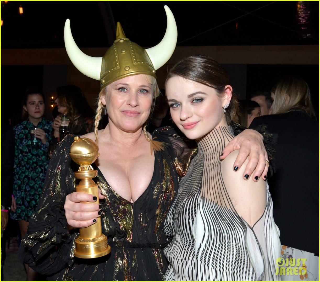 joey king patricia arquette golden globes parties 10