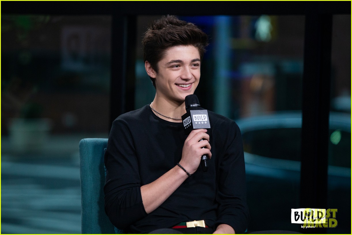 asher angel gushes about girlfriend annie leblanc while promoting new single chills 15