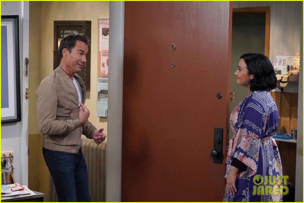 demi lovato makes will and grace debut 07
