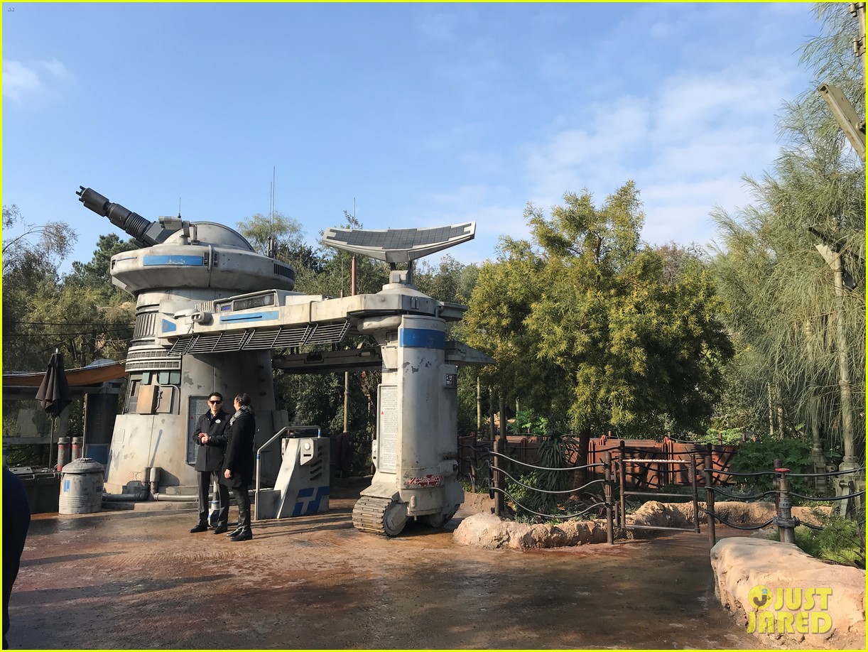 star wars rise of the resistance ride open 03