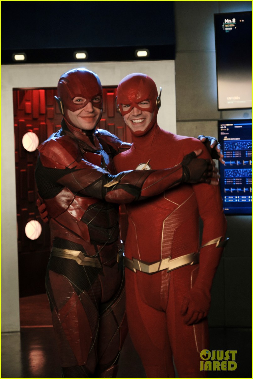grant gustin ezra miller face to face as different flashes 02