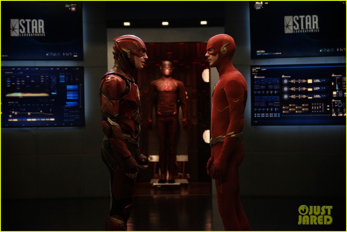 grant gustin ezra miller face to face as different flashes 03
