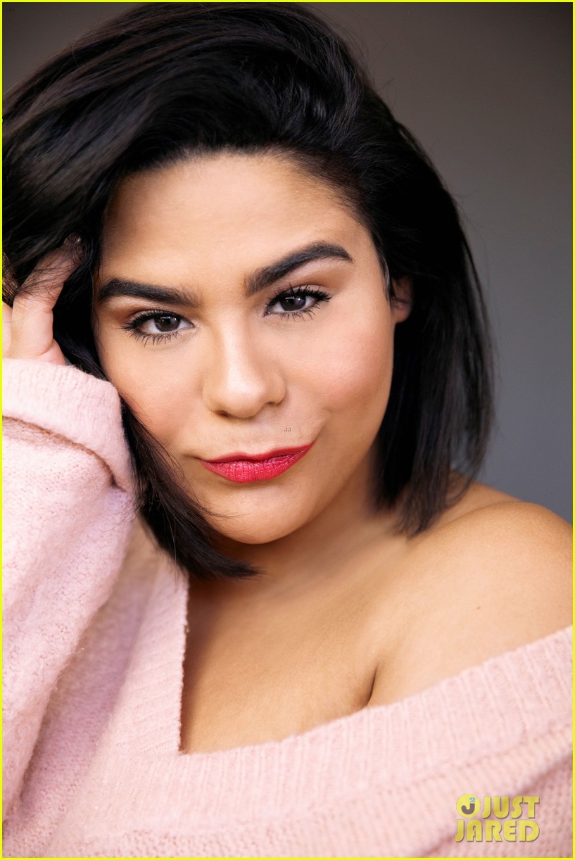 jessica marie garcia never thought working with gina rodriguez would be possible 01