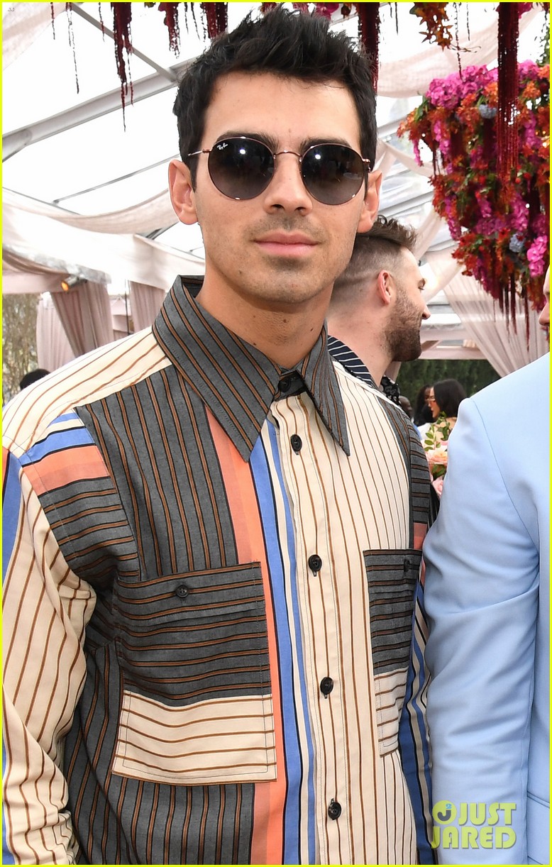 jonas brothers arrive in style roc nation grammys brunch 06