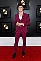 shawn mendes looks incredibly suave at grammys 05