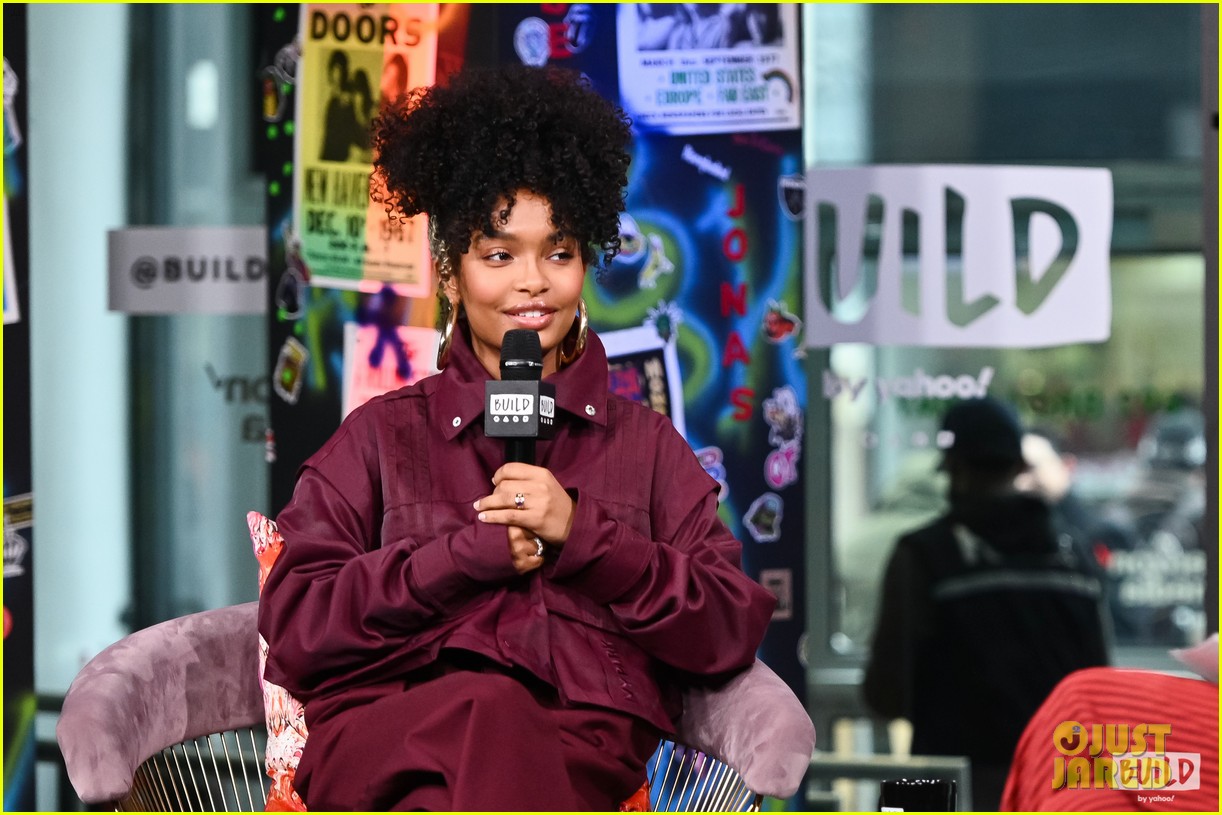 yara shahidi opens up about juggling work and school 05