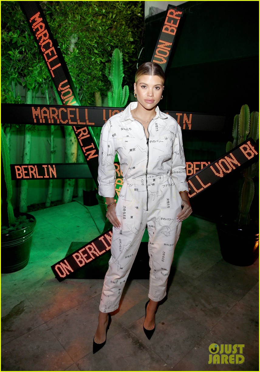 cody simpson sofia richie more marcell von berlin party 32