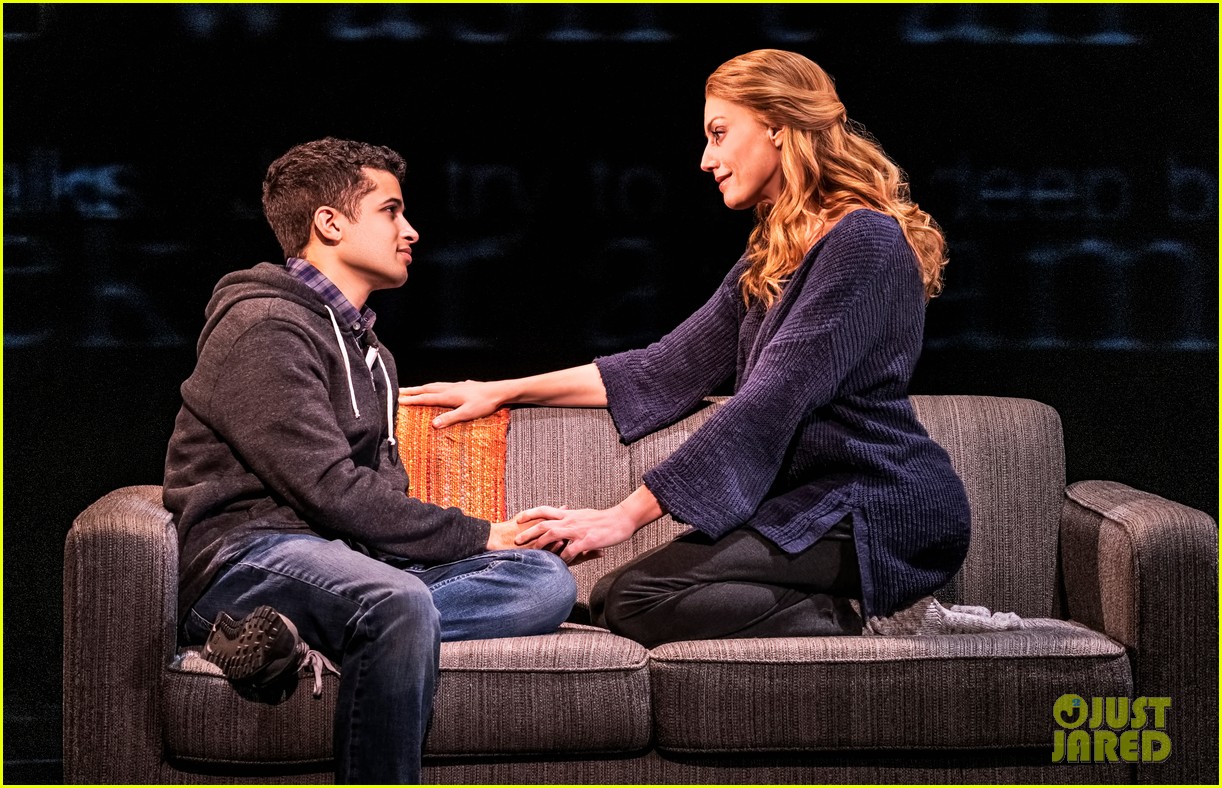 jordan fisher gabriella carrubba sing if i could tell her from dear evan hansen watch now 02