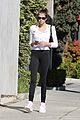 kaia gerber white top pink shoes workout 01
