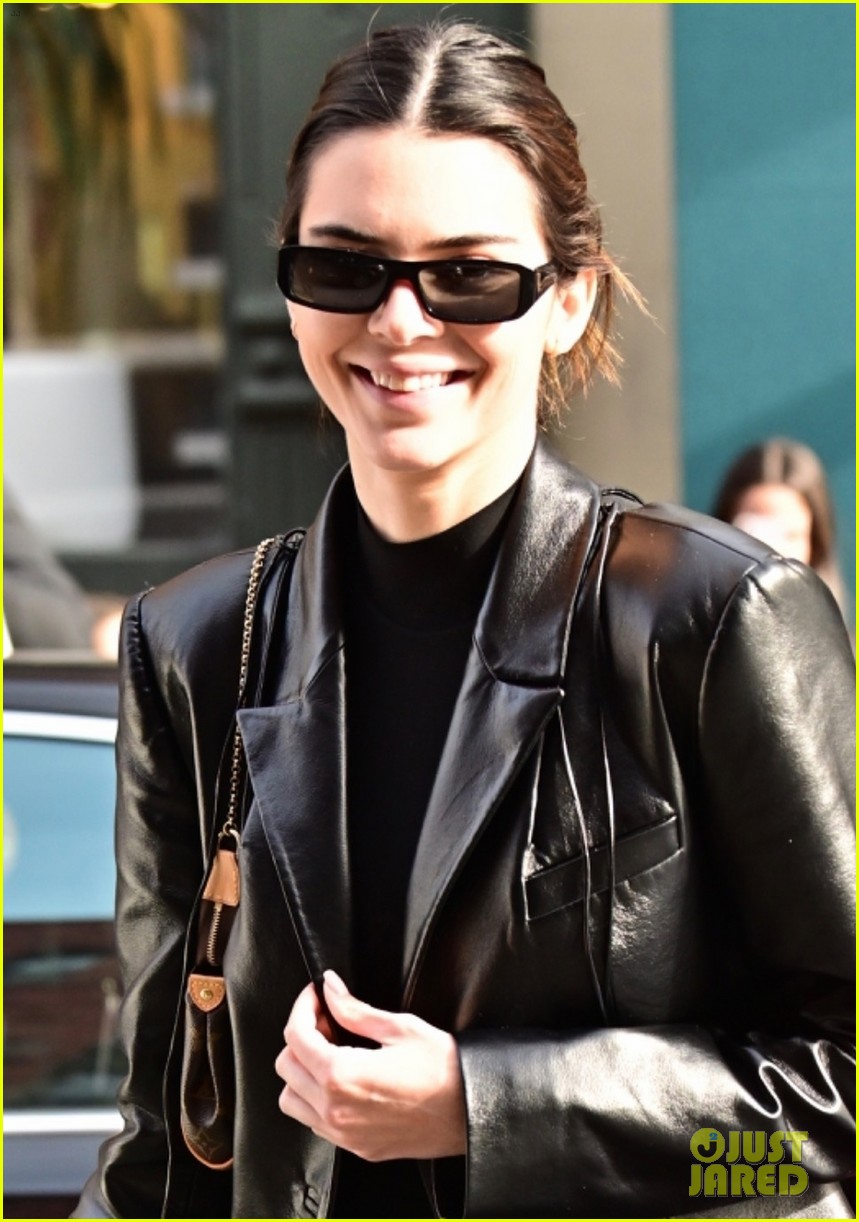 kendall jenner rocks matrix inspired outfit for lunch 04