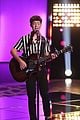 nick jonas performs duet with contestant tate brusa on the voice 05