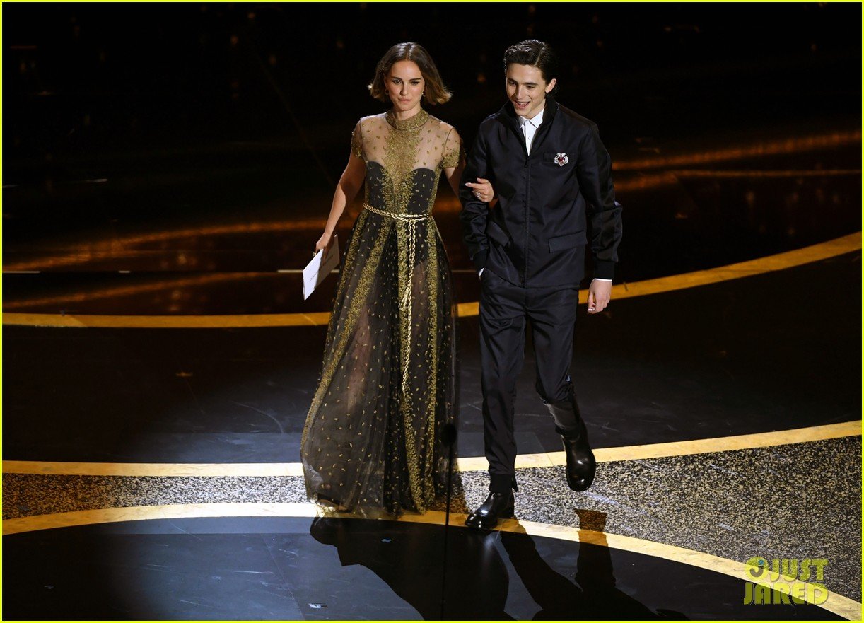 timothee chalamet presents with natalie portman at oscars 2020 10