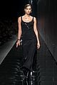 versace milan fashion show 10