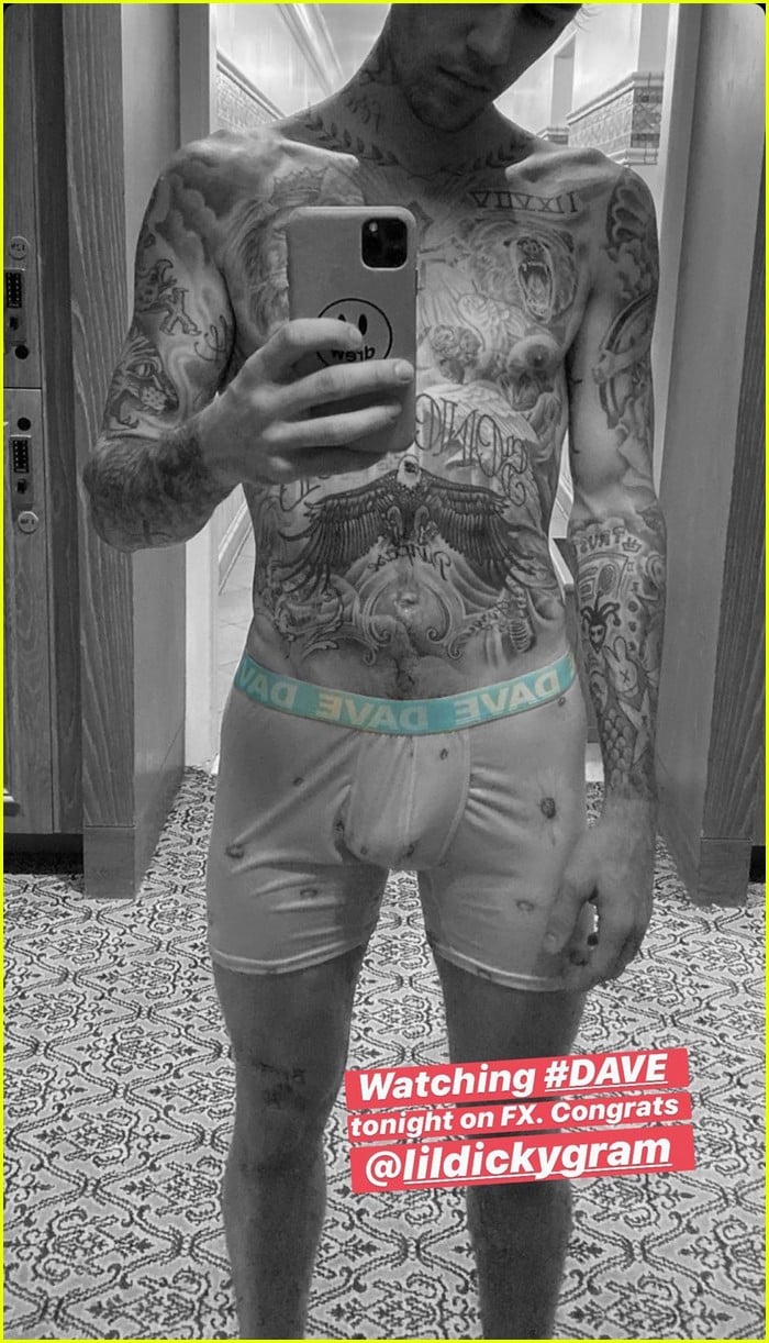 justin bieber promotes new tv show dave in just his underwear 01