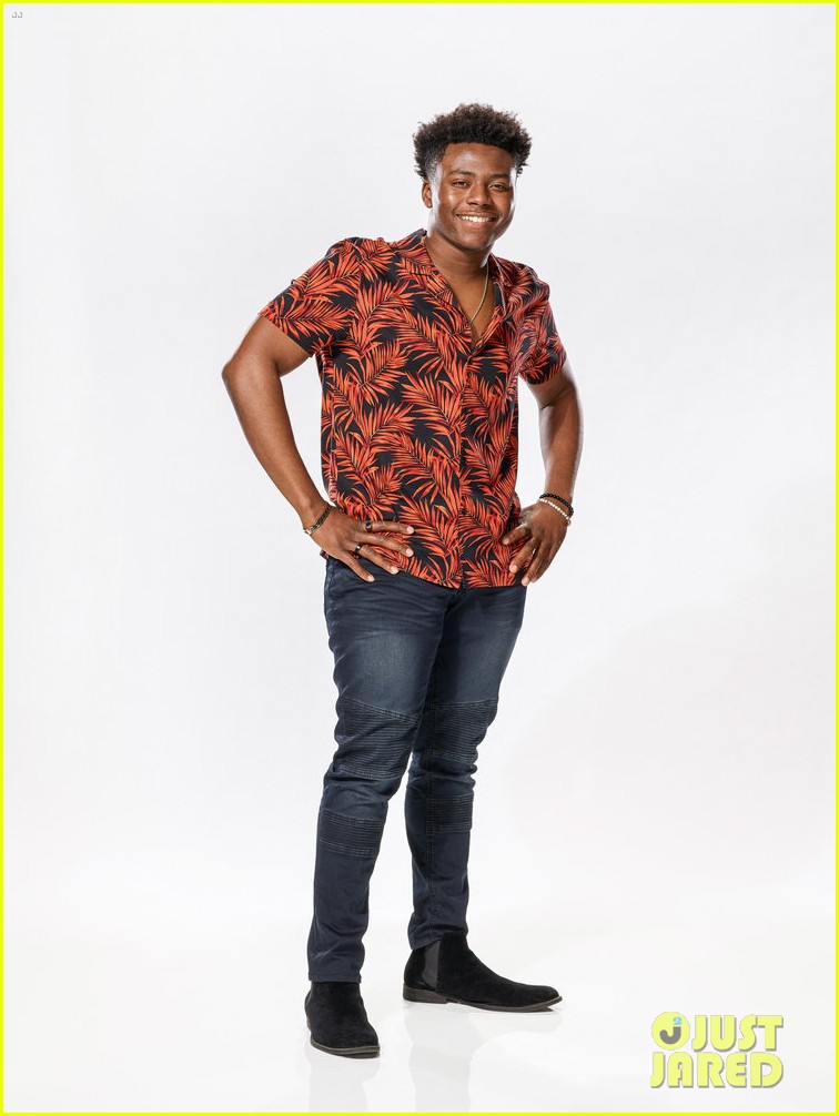 cammwess earned it to join john legends the voice team 02