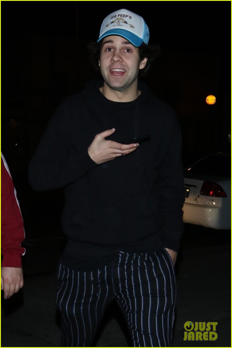 david dobrik night out with friends 01