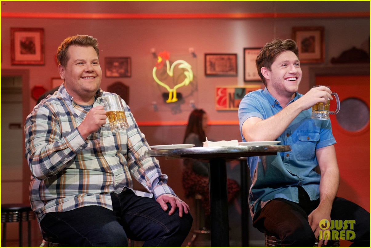 niall horan james corden take on hot wings in hilarious late late show sketch 05