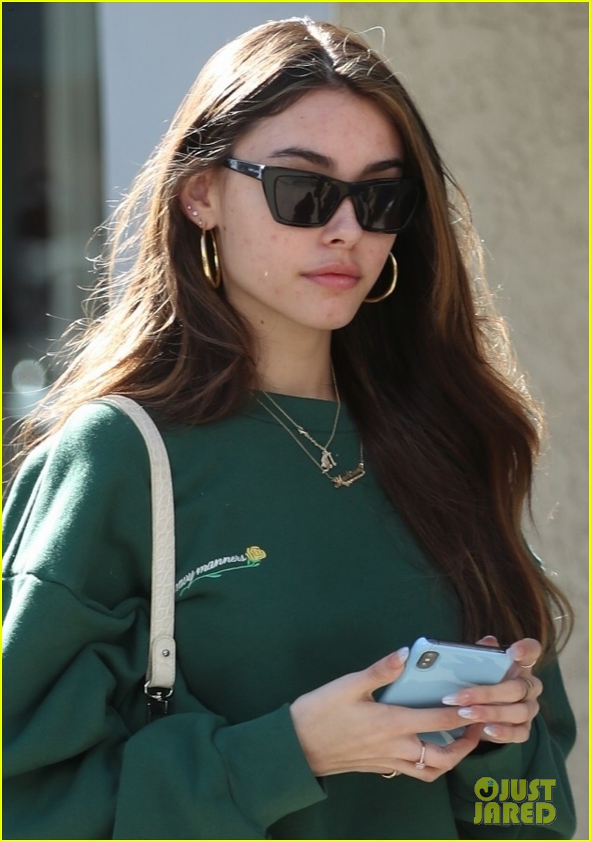 madison beer grabs lunch with friends la 05