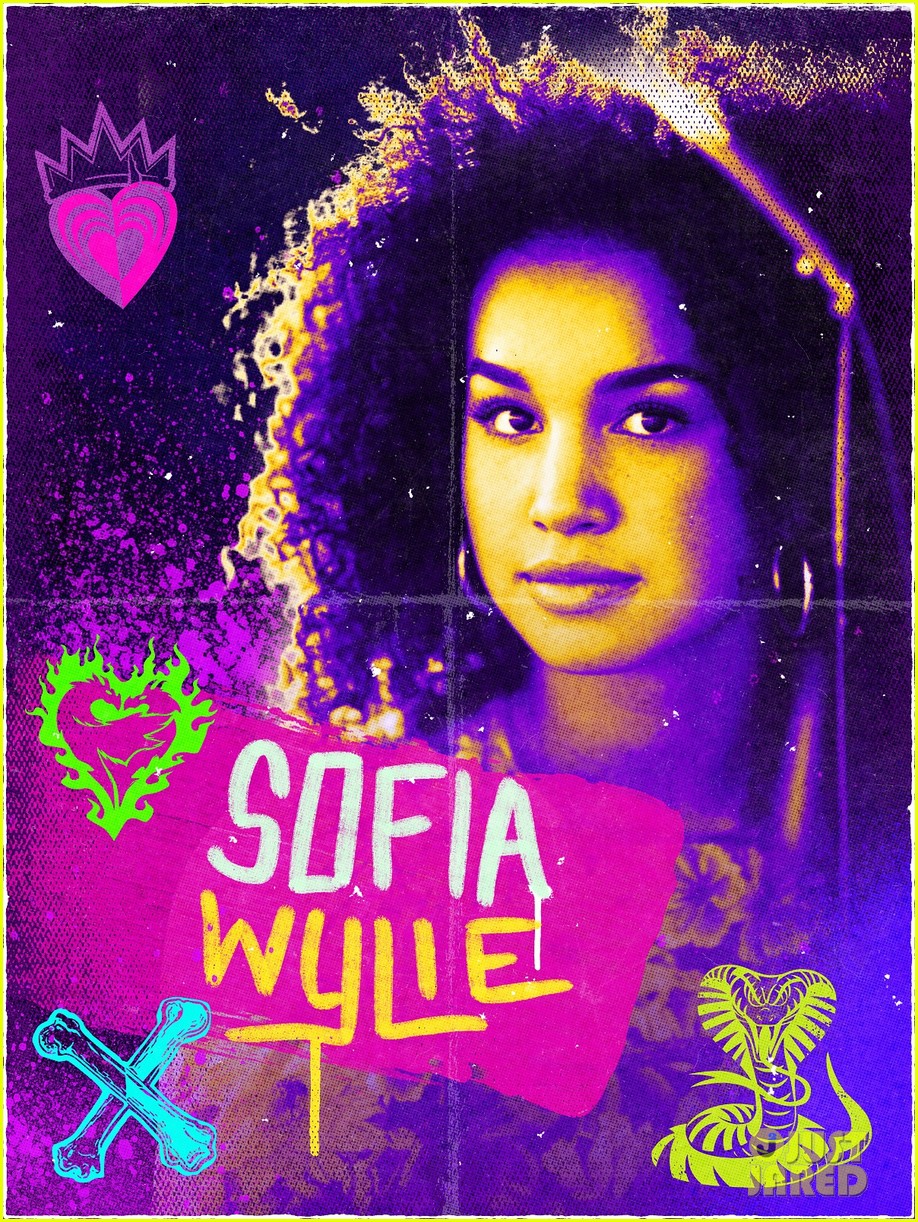 sofia wylie shows her amazing dance moves with night falls descendants remix 02