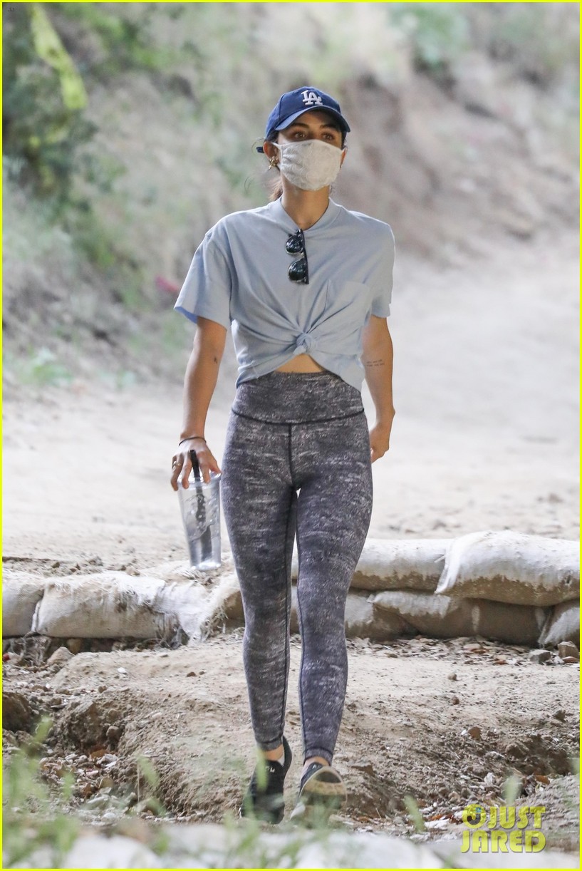 lucy hale almay reveal hike fryman canyon 03