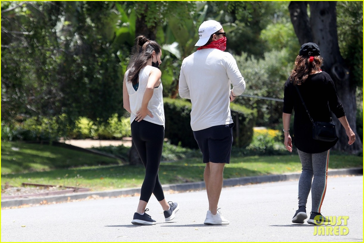 pregnant lea michele goes for hike with zandy reich mom 30