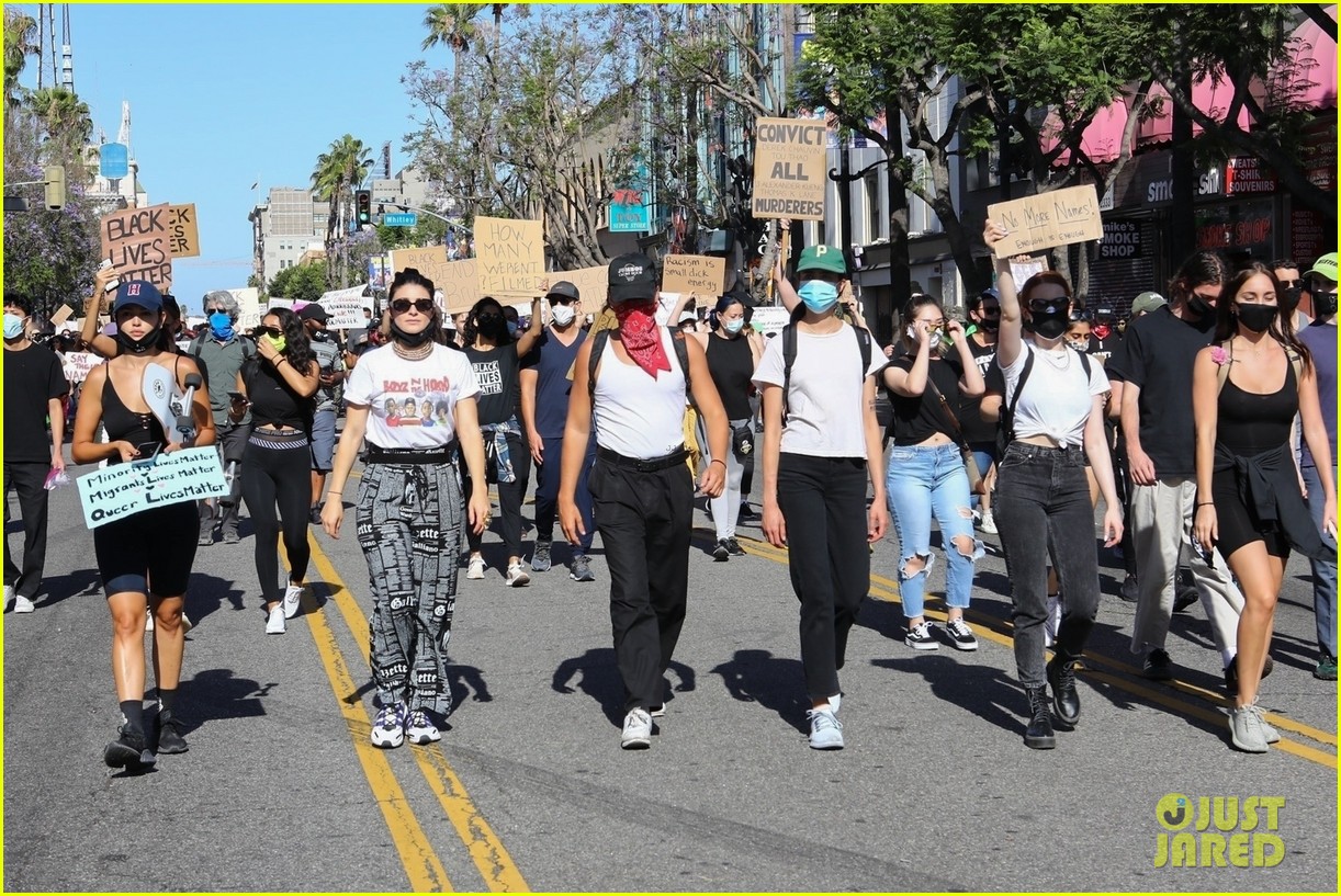 cole sprouse kaia gerber black lives matter protest 15