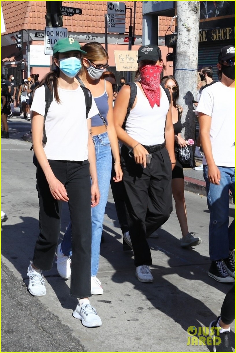 cole sprouse kaia gerber black lives matter protest 26
