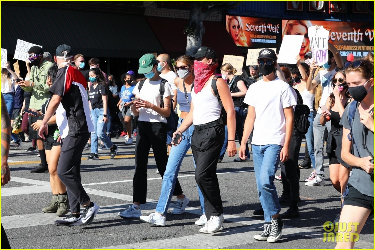 cole sprouse kaia gerber black lives matter protest 53