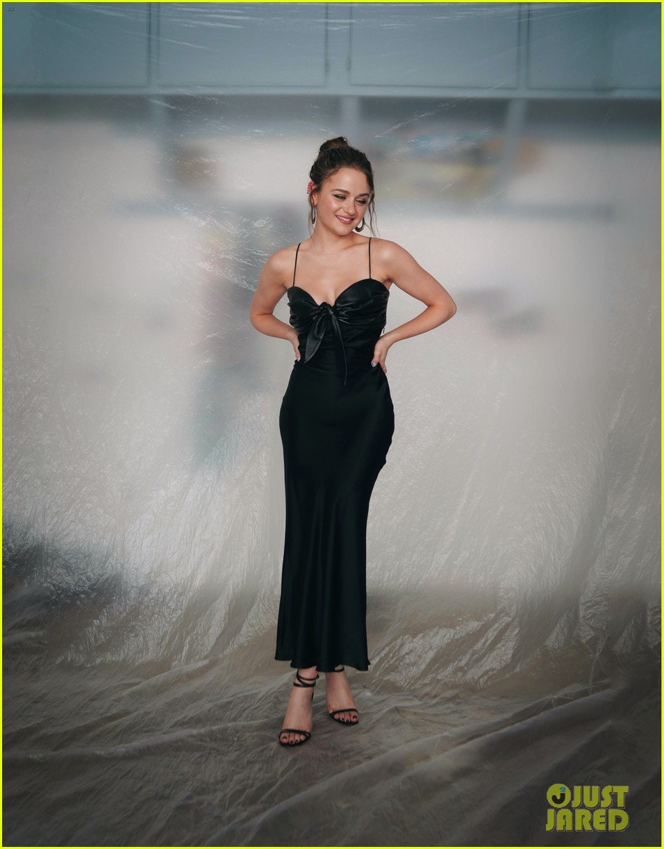 joey king the kissing booth 2 virtual premiere 12
