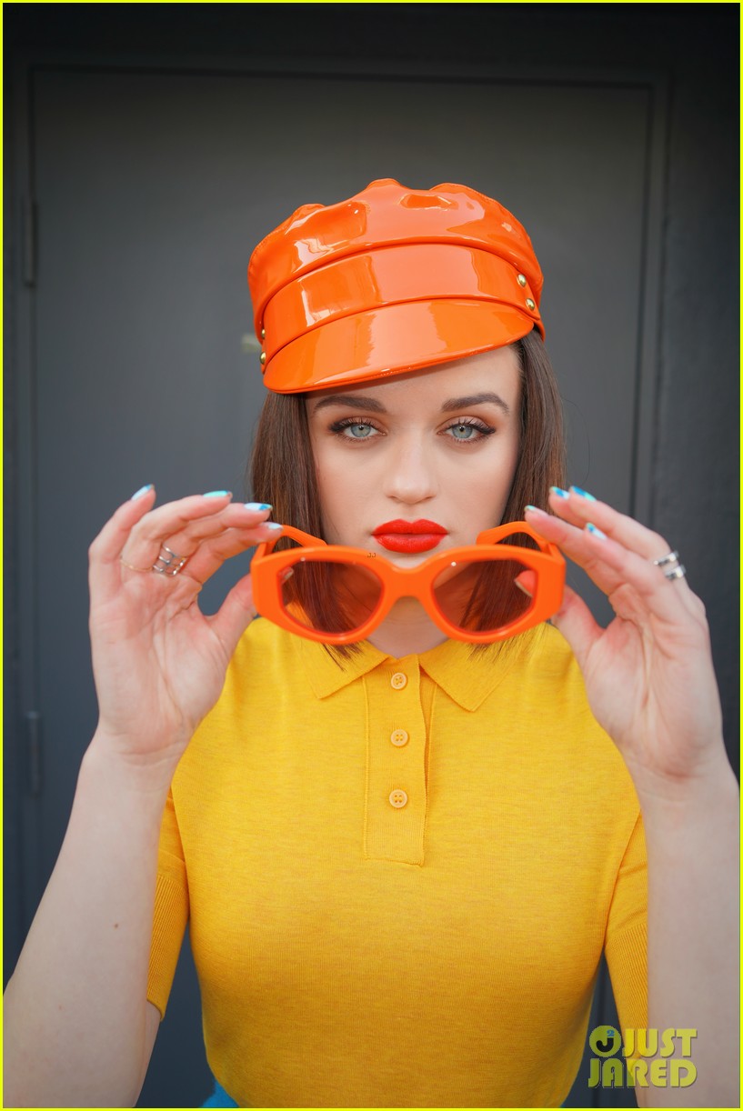 joey king the kissing booth 2 virtual premiere 16