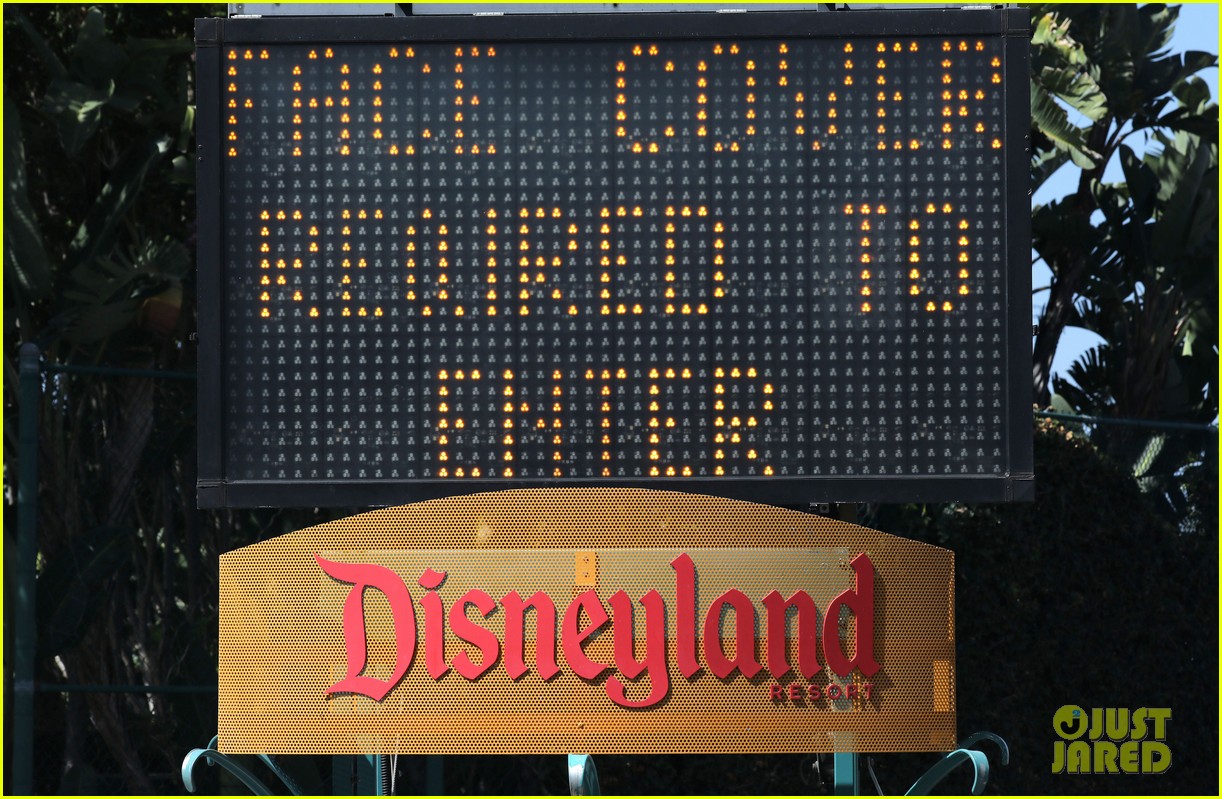 disneyland reopening may not happen until 2021 under new guidelines 12