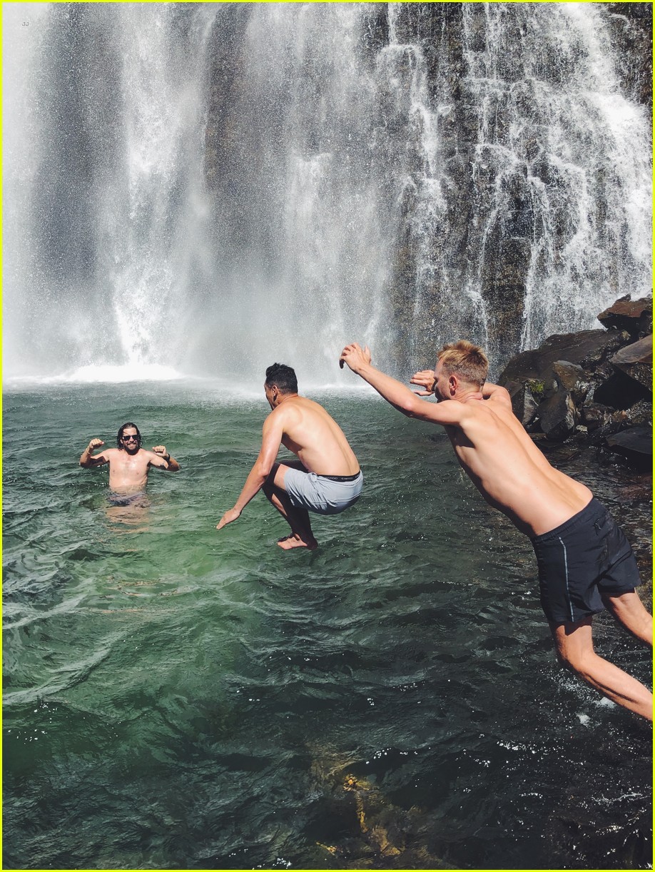 joey king taylor zakhar perez waterfall getaway 16